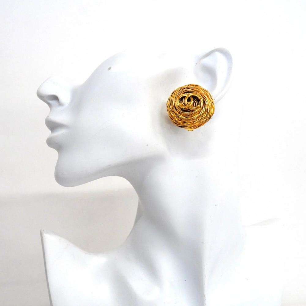 CHANEL Gold Logo Earrings - Picture 5 of 6
